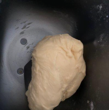 香濃美味的超級柔軟的面包，大人小孩都愛吃，快來學一下